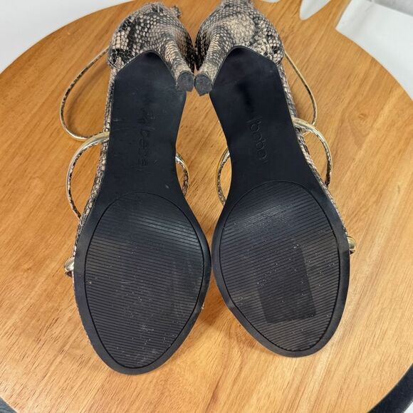 Bebe Berdine Y2K Snakeskin Gold‎ Band Strappy Sandals Heels Tan Brown 8 - Picture 9 of 11